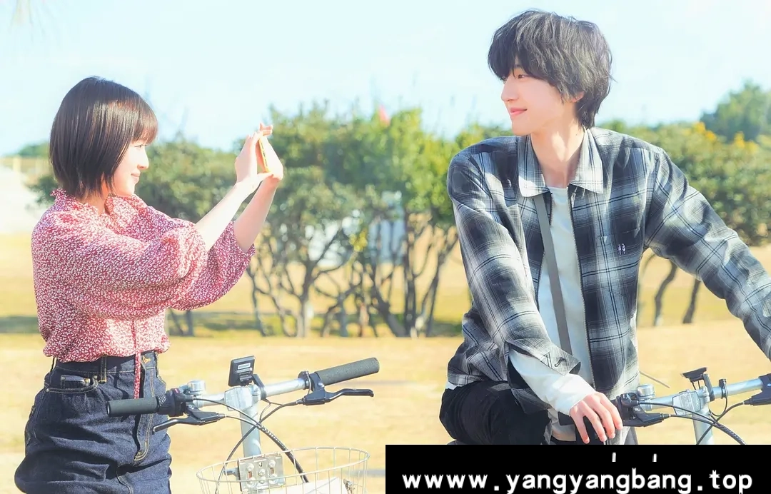 日剧《今夜，就算这份爱恋从世界上消失/世界からこの恋が消えても》